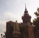 Domènech i Montaner: Una vista del Castell dels tres dragons (actualmente Museo de Zoologia) en el Parc de la Ciutadella en Barcelona