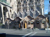 Gaud: cole Sagrada Familia  Vue gnrale
