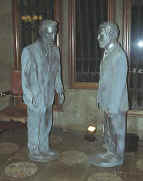 Gaud: Palau Gell Estatuas de Gell y Gaud