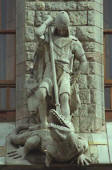 Gaud: Maison Botines  Statue de Saint Georges