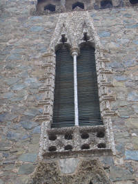 Gaud�: Una finestra de la Torre Bellesguard.