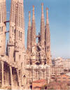 Gaud�: La Sagrada Familia en el a�o 1983