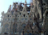 Gaud�: Sagrada Familia - Muro exterior lado levante