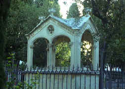 Cementerio de Sitges Pante�n
