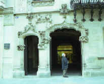 Puig i Cadafalch: Casa Amatller Porta principal