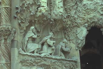 Sagrada Familia – Nativity Facade
